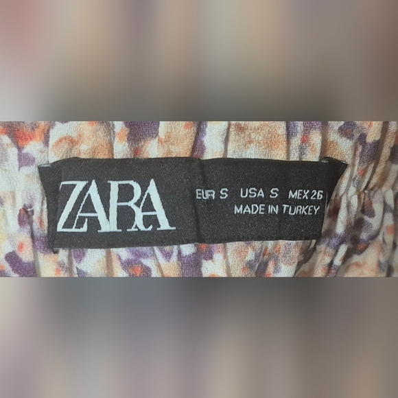 NWOT Zara Black Top with Floral High Waist Shorts - Picture 6 of 7